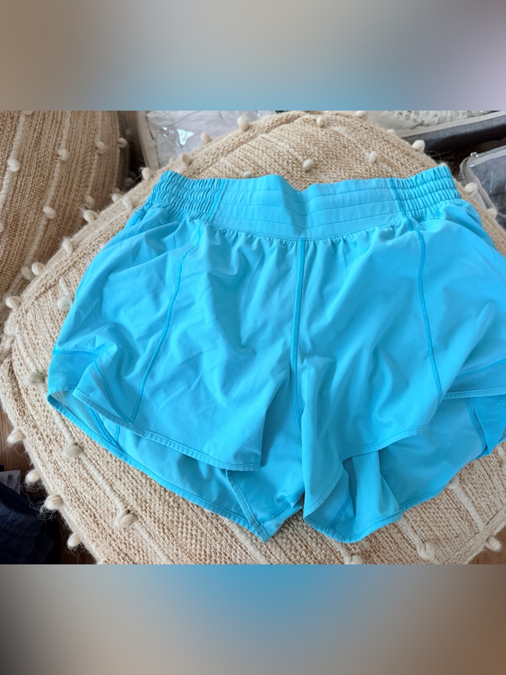 Hotty Hot Size 8 2.5 inch inseam